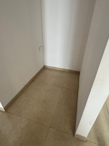 Room in 2 BHK Apartment at Lodha Palava City Lakeshore Greens, Dombivli East – for Rent