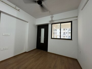 Master Bedroom in 2 BHK Apartment at Lodha Palava City Lakeshore Greens, Dombivli East – for Rent