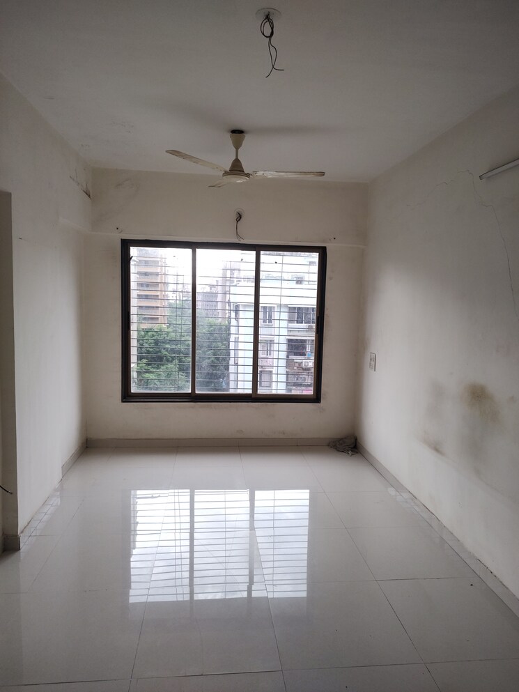 Room, om-shree-gokul-chs 1 Bedroom 580 Sq.Ft. Apartment In Borivali West Mumbai 7619496