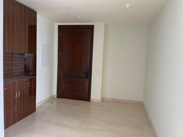 रेसिडेंशियल बिल्डर फ्लोर वर्ग फुट फॉर रेंट इन चट्टरपुर दिल्ली  7619518