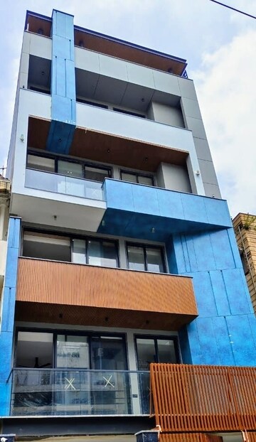 3 BHK Builder Floor For Sale in Gulmohar Park