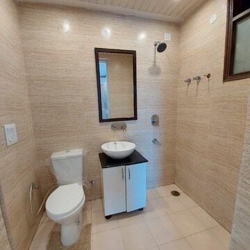 Bathroom in 3 BHK Apartment at Fortune Victoria Heights, Kishanpura – for Sale