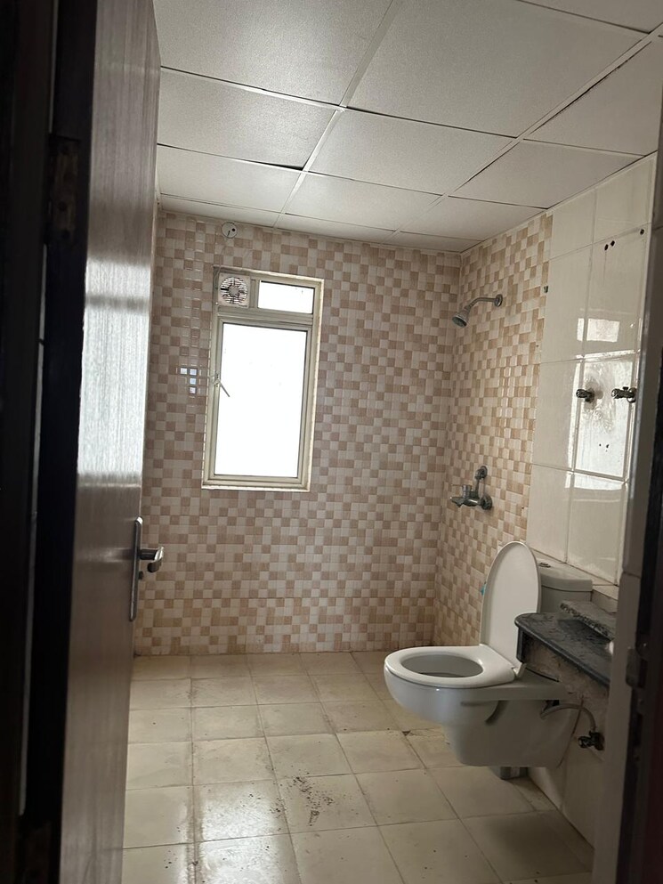 Bathroom, micl-aaradhya-evoq 2 Bedroom 1200 Sq.Ft. Apartment In Juhu Mumbai 7620871