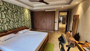 रेसिडेंशियल बिल्डर फ्लोर वर्ग यार्ड फॉर रेंट इन हौज़ खास दिल्ली  7621456