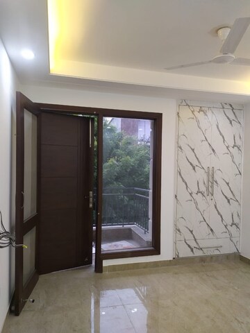 3 BHK Apartment For Rent in Chittaranjan Park Delhi  7621800