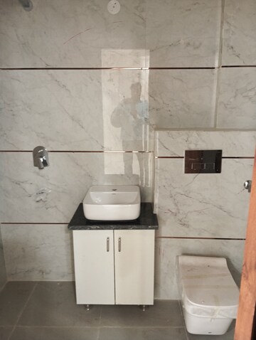 Bathroom in 3 BHK Builder Floor at Fidato Honour Homes, Sector 89 – for Sale
