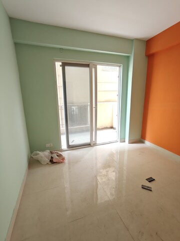 Room in 2 BHK Apartment at Signature The Serenas, Sohna Sector 36 – for Sale