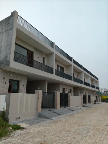 3 BHK Independent House – Exterior View View at Dhakoli Village - for Sale