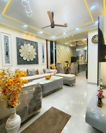 Living Room in 3 BHK Builder Floor at Mahavir Enclave – for Sale