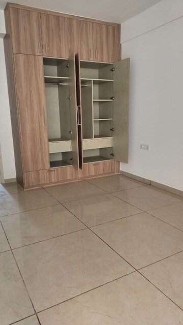 Room in 3 BHK Apartment at Harmony Imperial Apartments, Kishanpura – for Sale