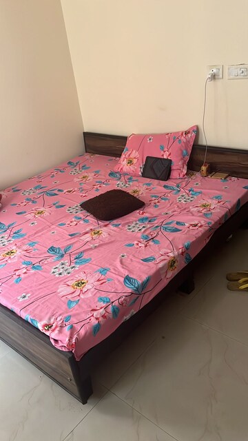 Bedroom in 2 BHK Apartment at Aims Golf City, Sector 75 – for Sale