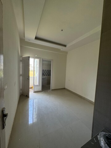 Room in 3 BHK Apartment at Dhakoli Village – for Sale