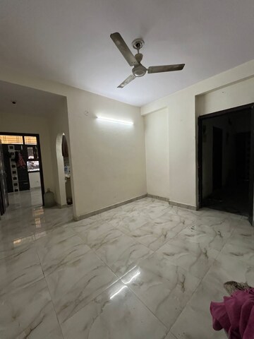 Room in 3 BHK Builder Floor at Chattarpur – for Sale