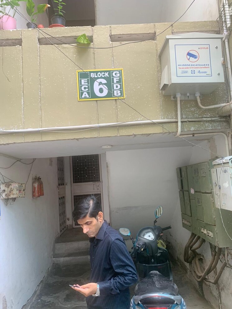 Bathroom, ip extension 2 Bedroom 1100 Sq.Ft. Apartment In Ip Extension Delhi 7624565