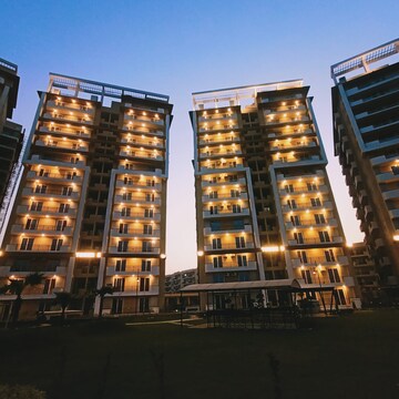3 BHK Apartment For Sale in Maya Green Lotus Utsav, International Airport Road