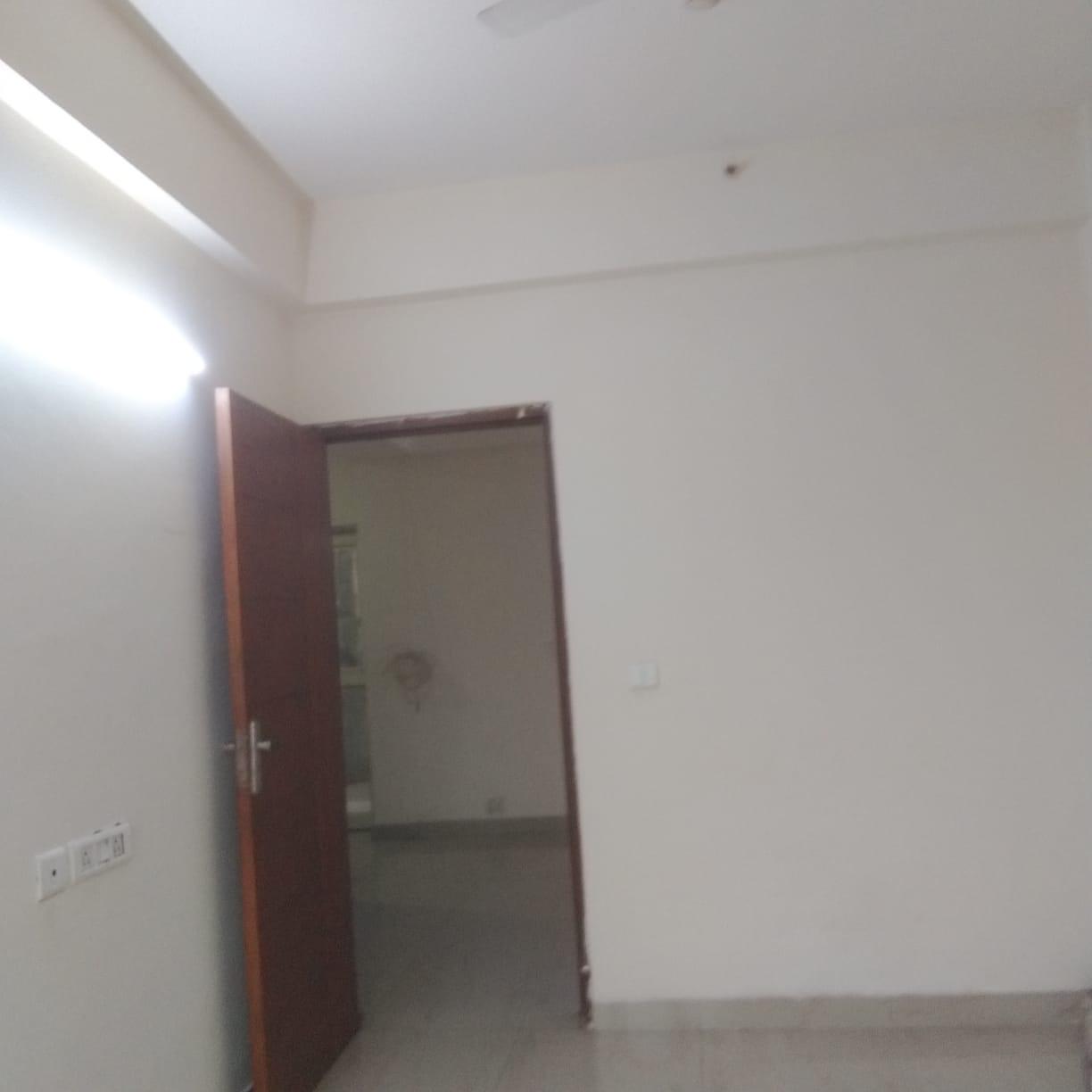 2 BHK Apartment For Resale in Gokul Village CHS Mira Road East Mumbai  7624926