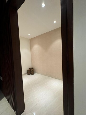 Room in 3 BHK Apartment at Northview Homez, International Airport Road – for Sale