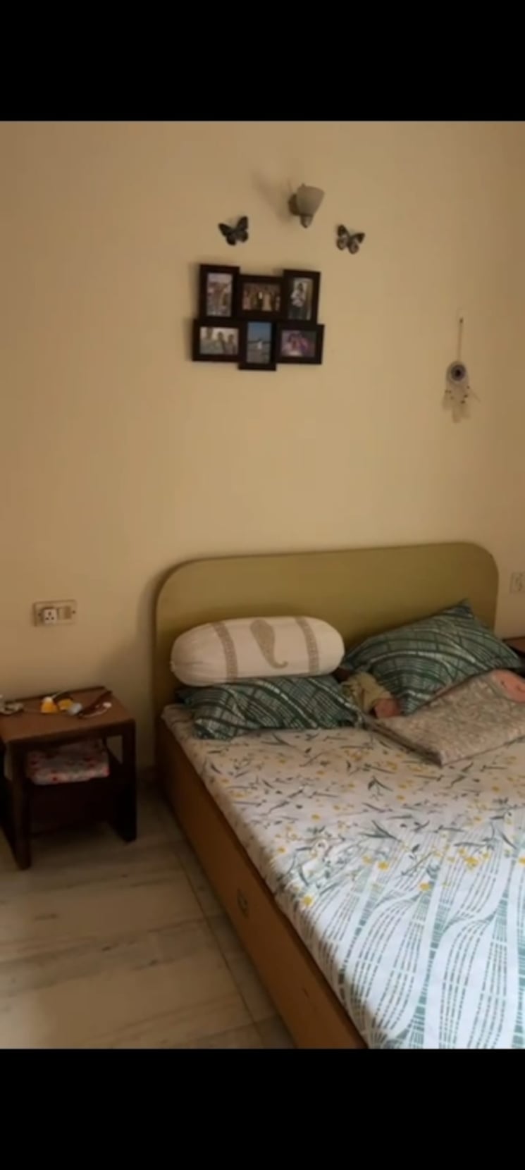 Bedroom, navratna-chs-santacruz-east 1 Bedroom 450 Sq.Ft. Builder Floor In Santacruz East Mumbai 7625807