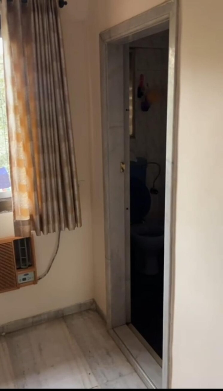 Room, navratna-chs-santacruz-east 1 Bedroom 450 Sq.Ft. Builder Floor In Santacruz East Mumbai 7625807