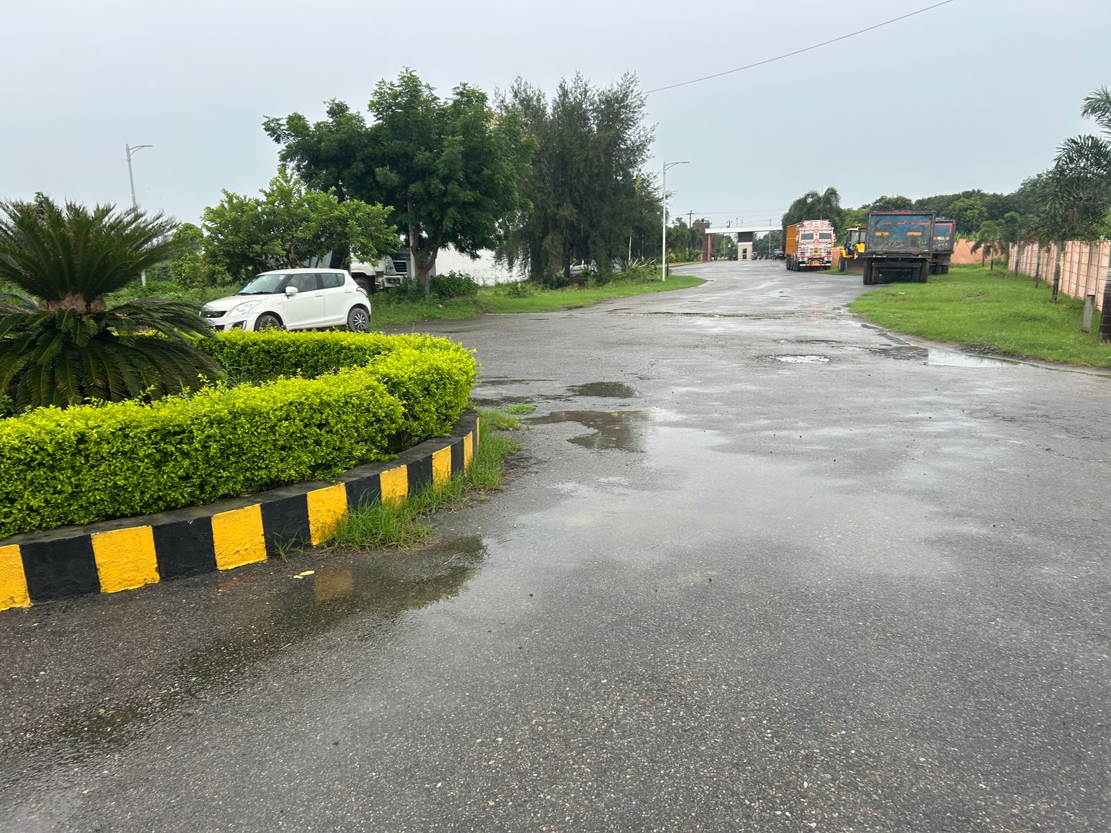 Plot For Resale in Nh 58 Meerut  7626369