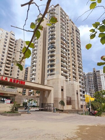 3 BHK Apartment – Exterior View View at Nirala Aspire, Sector 16 Greater Noida - for Sale
