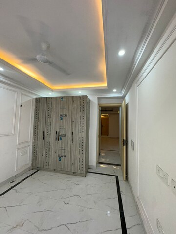 Building Lobby in 3 BHK Builder Floor at Chattarpur – for Sale