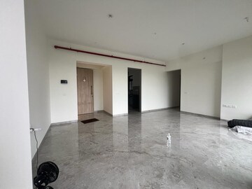 रेसिडेंशियल फ्लैट वर्ग फुट फॉर रीसेल इन कांडीवली ईस्ट मुंबई  7627352