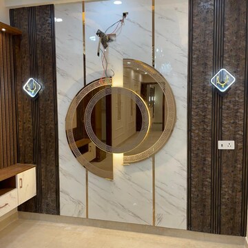 Bathroom in 4 BHK Apartment at Mansarovar Park – for Sale