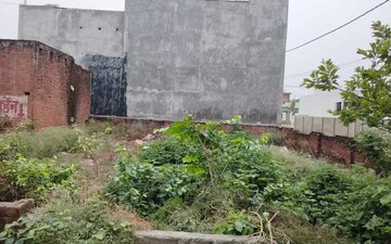 Plot For Sale in Chinhat