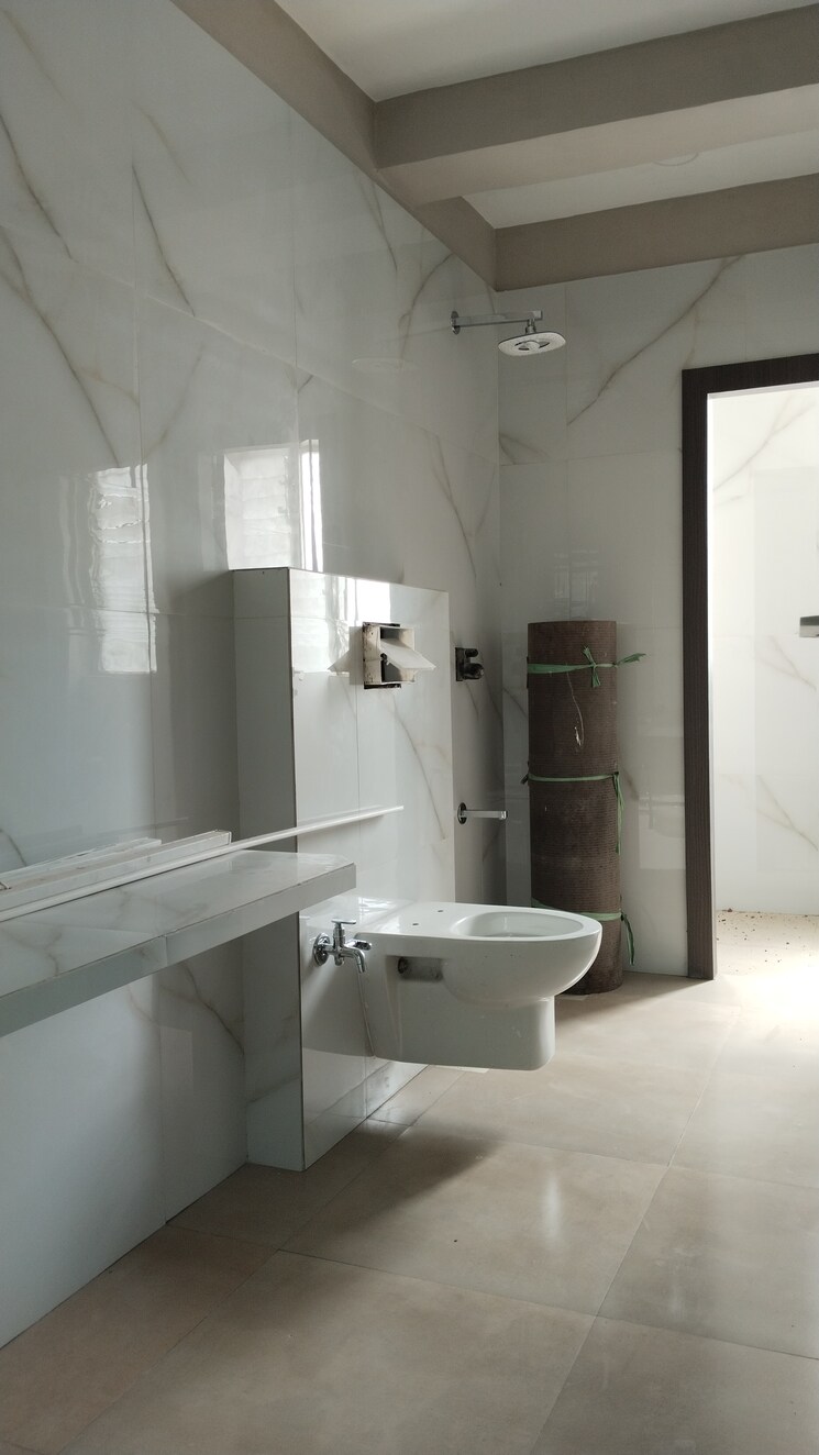 Bathroom, sb-trevadia-vuepoint 3 Bedroom 1600 Sq.Ft. Apartment In Prabhadevi Mumbai 7627665