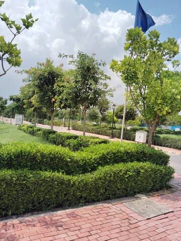  Plot – Garden View at Omaxe City - Omaxe Heights, Sector 97 - for Sale