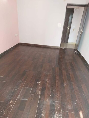 Furnished Amenities in 3 BHK Apartment at Ajnara Homes, Sector 16b Greater Noida – for Sale