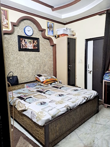 Bedroom in 3 BHK Builder Floor at Shakti Khand iv – for Sale