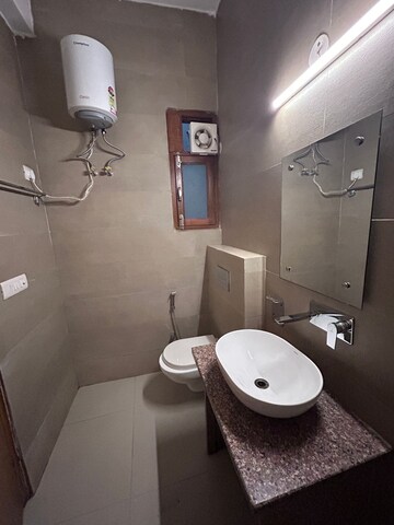 Bathroom in 3 BHK Builder Floor at Ansal Sushant Lok I, Sector 43 – for Sale