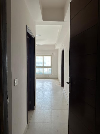 3 BHK Apartment For Rent in Ramprastha Platinum Height Ramprastha Greens Ghaziabad  7628796