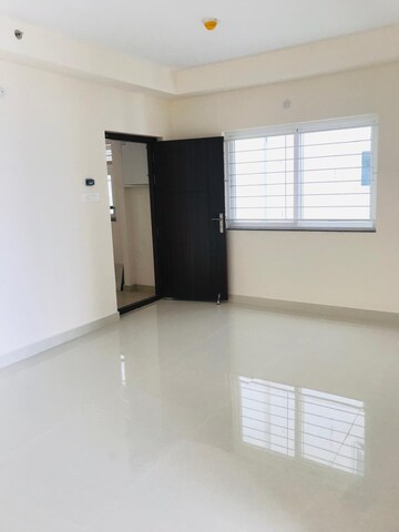 Room in 3 BHK Apartment at Aparna Sarovar Zenith, Nallagandla – for Sale