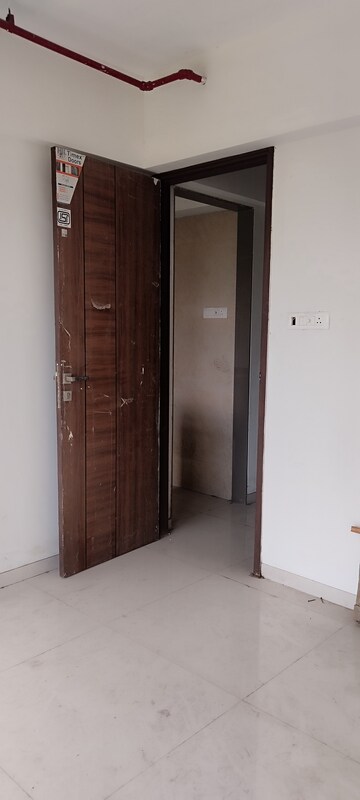 Room in 2 BHK Apartment at Shakti Aura, Ghansoli – for Sale