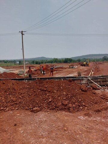  Plot For Sale in Suthgatti