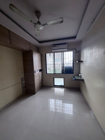 Room in 1 BHK Apartment at Lodha Paradise, Majiwada – for Sale