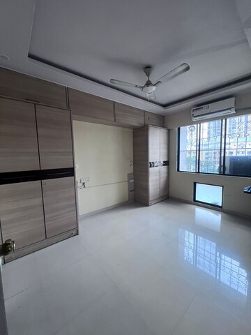 Room in 1 BHK Apartment at Lodha Paradise, Majiwada – for Sale