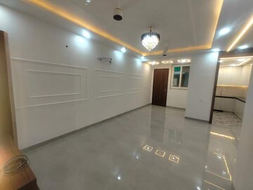 Furnished Amenities in 3 BHK Builder Floor at Chattarpur – for Sale