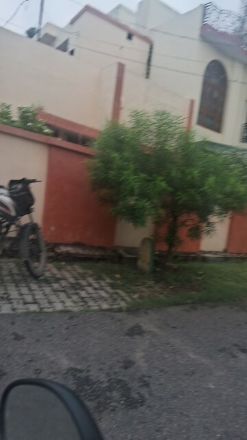 Balcony in 4 BHK Independent House at Wazirganj – for Sale