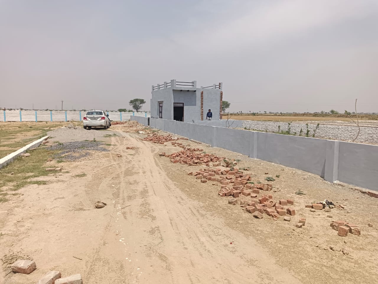 Resale 120 Sq.Yd. Plot in Asola Delhi 7709245
