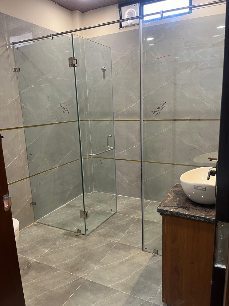 Bathroom, kulkarni-asmant 3 Bedroom 1200 Sq.Ft. Apartment In Sus Pune 7632197