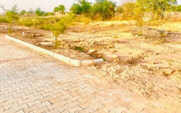 Plot For Sale in Lalru