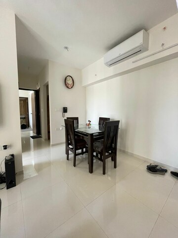 Master Bedroom in 3 BHK Apartment at Tata Serein, Pokhran Road No 2 – for Sale