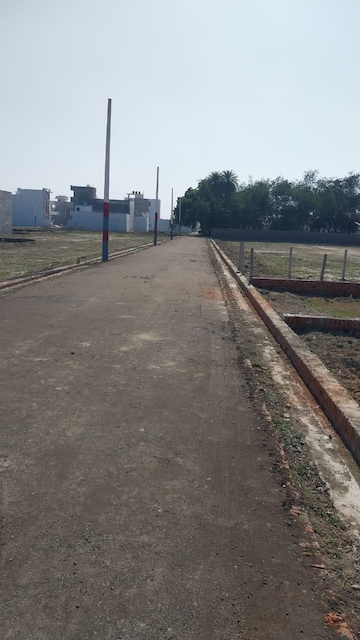 Plot For Resale in Bakhshi Ka Talab Lucknow  7633852