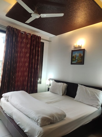 Bedroom in 3 BHK Builder Floor at Sushant Lok Iii – for Sale