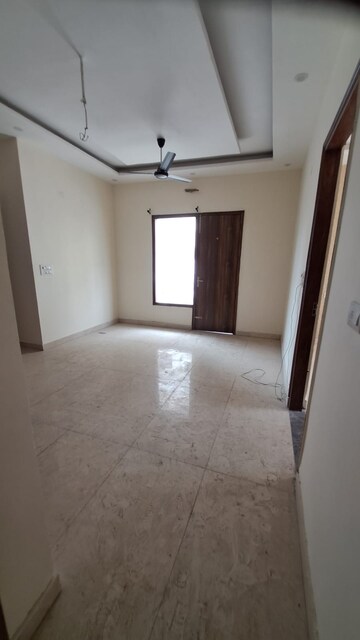 Room in 3 BHK Apartment at Kharar Landran Road – for Sale