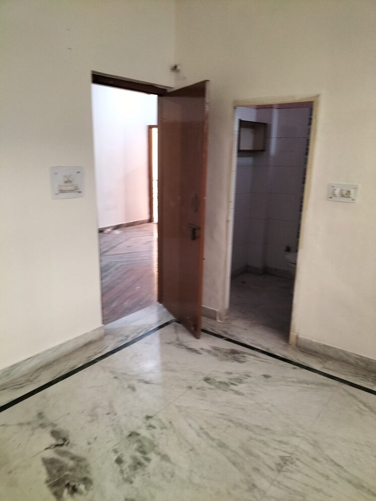 Room, c-dot-co-operative-group-housing-society 3 Bedroom 1300 Sq.Ft. Apartment In Sector 56 Gurgaon 7634367